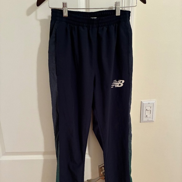 New Balance All Motion Joggers - Picture 1 of 3